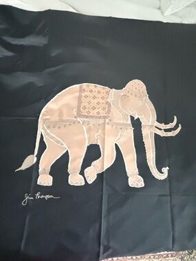 Vintage Jim Thompson Scarf Royal Elephant 100% Silk Black & Ivory